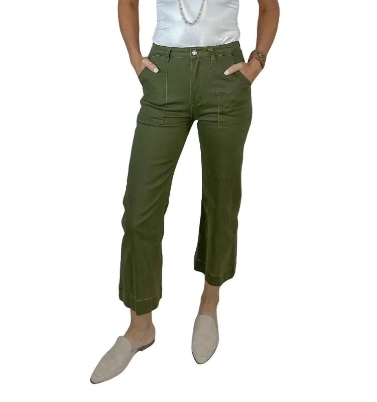 Claire Cropped Cargo Pants In Green