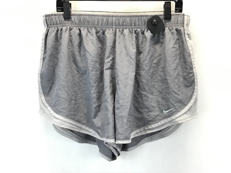 Grey Athletic Shorts Nike, Size 1x